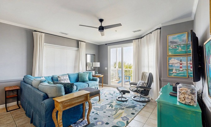 Folly Beach Villa | First-floor villa w/beach and ocean views from spacious balcony