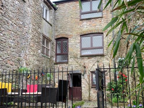 Plymouth House | Fisherman's Cottage