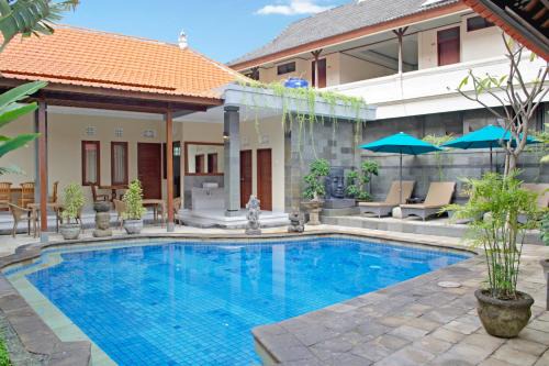 Kartika Plaza House | Flamboyan Hotel