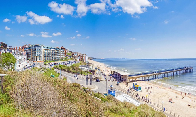 Bournemouth Apartment | Flat 8 Palm Court