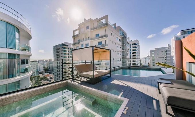 Downtown Santo Domingo Apartment | Flat in Regatta II With Breakfast Included 302