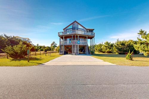 Salvo House | Floyd's Retreat
