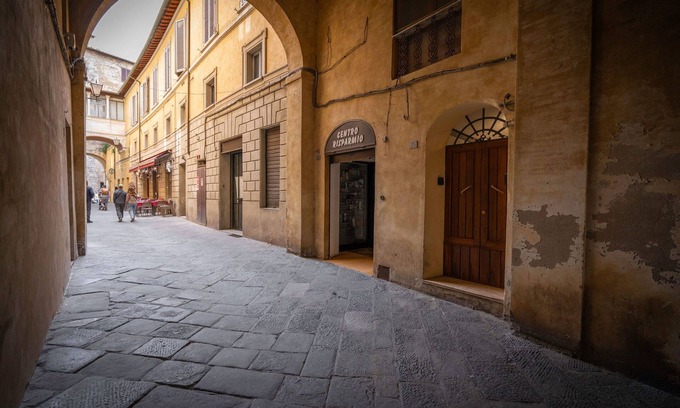 Siena Historical Center Apartment | Fly To Home Siena Centre
