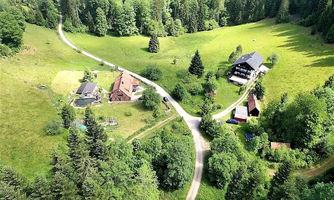 Forbach House | Forsthaus | Grillplätze | Sauna | Zaun | Multifunktionsraum