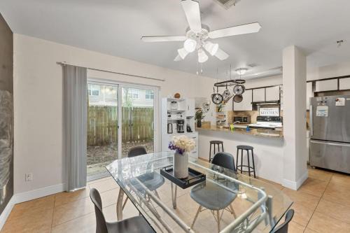 Fort Walton Beach House | Fort WB Haven with BBQ 15 Mins to Beach