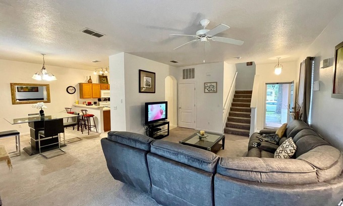 Sandy Ridge House | Four Bedroom Pool Home - 303 EP Four Bedroom Pool Home