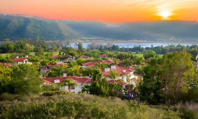 Aviara Resort | Four Seasons Residence Club Aviara - Luxury Villas