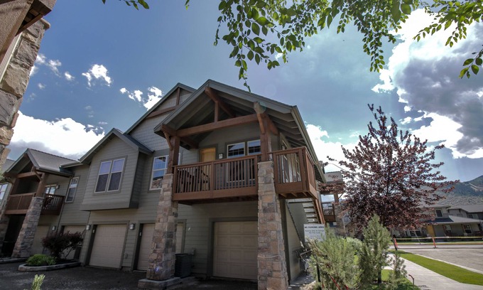 Bear Hollow Village Apartment | Fox Pointe at Redstone by Park City Vacations