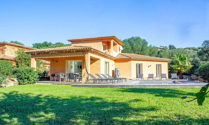 Cirendinu Villa | Villa Belladona Di Arasu