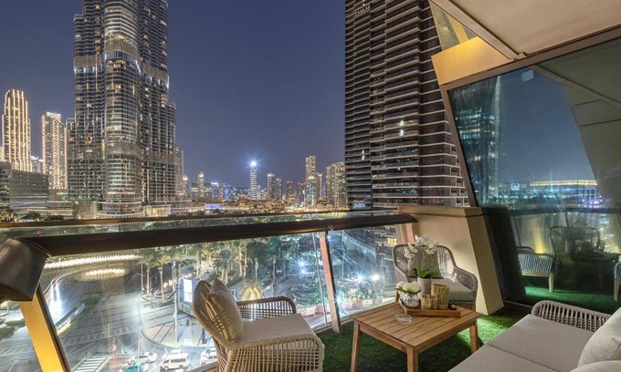Downtown Dubai Apartment | Frank Porter - Burj Vista Tower 1