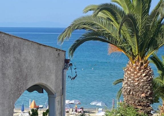 Siviri Apartment | FRANKI SIVIRI BEACH VIEW