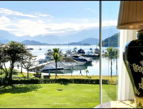 Frade Apartment | Frente & Vista do Mar - Ao Lado do Fasano - Angra dos Reis, RJ