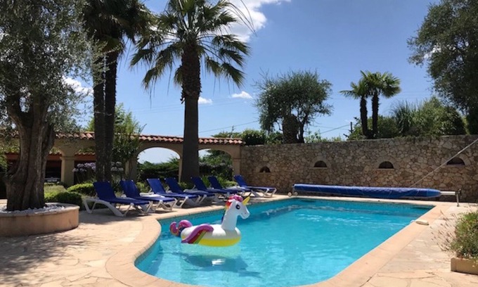 Le Tignet Villa | FULLY RENOVATED VILLA FOR 6 PEOPLE