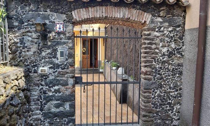 Trecastagni House | Furaha Villa Etna Trecastagni