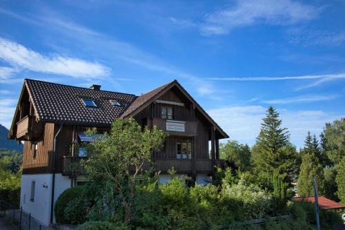 Gmain Apartment | Gästehaus Höfler