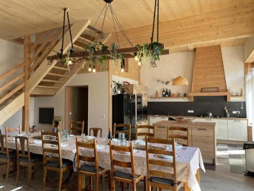 Blomard House | Gîte familial avec piscine chauffée, animaux acceptés - FR-1-489-465