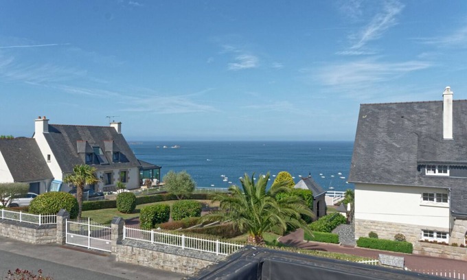 Ploubazlanec House | Gîte : Ty Loum