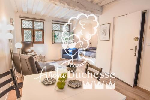 Rouen City Centre Apartment | Gabriel Beau studio proche Hôtel de Ville