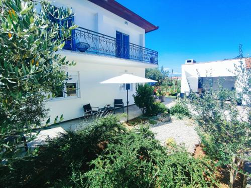 Sutomiscica Apartment | Garden