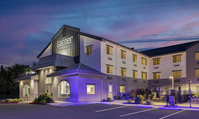 Boise Hotel | Garner Hotel Boise Airport by IHG