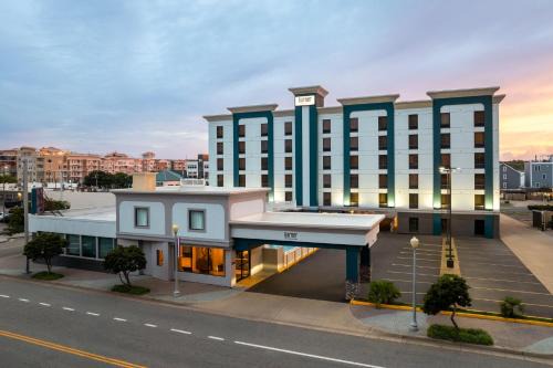 Northeast Virginia Beach Hotel | Garner Hotel Virginia Beach North by IHG