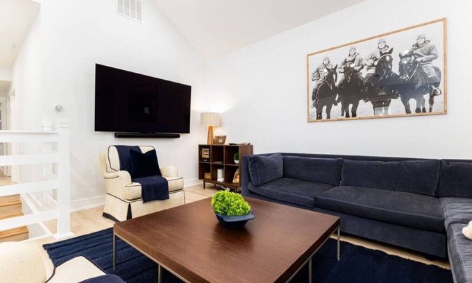 Northeast South Bend House | Gate 14–Your Home by the Dome!