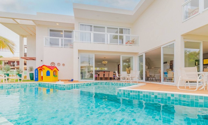 Centro House | GB05 Excelente Casa 5 Suítes - Guarajuba