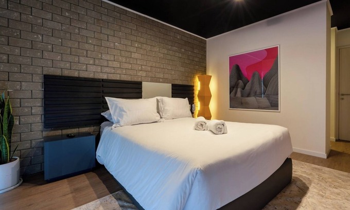 Reducto Apartment | geko Funky Sand Duplex