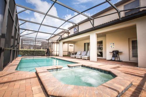 Four Corners House | Giant Villa wPool FREE Water Park7mi to DISNEY