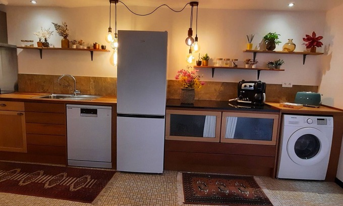 Moutiers-sur-le-Lay House | Gîte du Lay. Spacious and comfortable, ideal for families and friends