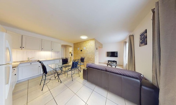 Flayosc Apartment | Gite Lou Cigalou