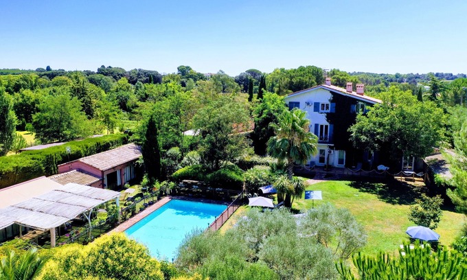 Castelnau-le-Lez Apartment | Gîte Pic St Loup aux Coquilloux between nature and swimming pool, 10 minutes from the beach