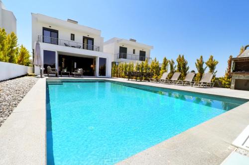Pefkochori Villa | Glaroi 2