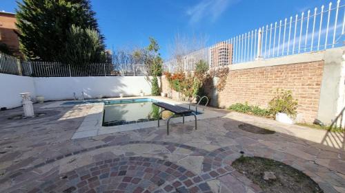 Neuquen House | Gold House