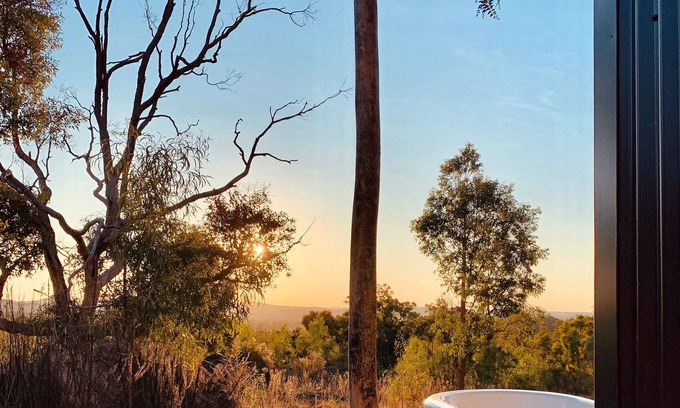 Frog Rock Cabin | Golden Hour Views: Sunset Cabin with Outdoor Bath