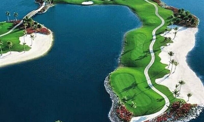 Ole Condo | Golfer's Paradise in Naples, FL. 2/2 is located in the heart of Lely Golf Resort