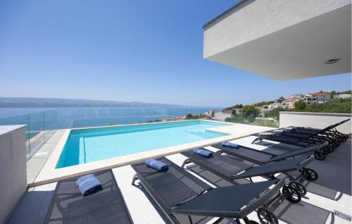 Stanici Apartment | Gorgeous Apartment In Stanici