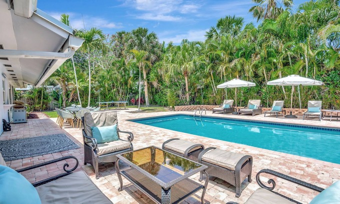 North Palm Beach House | Gorgeous Beach House Open Floor Plan, Heated Extra Large Pool & Office