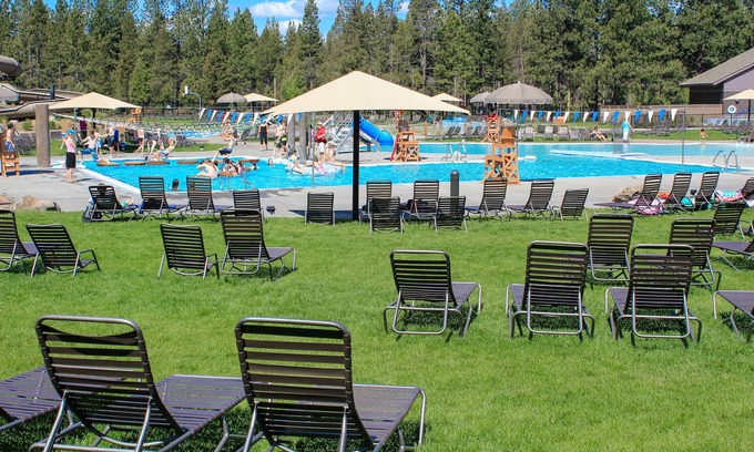 Tennis Village Condo | Gorgeous Condo with Shared Hot Tub and Pool - SHARC Passes Included