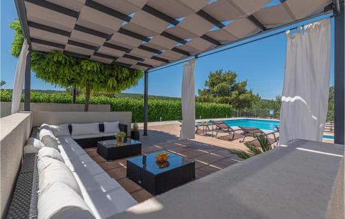 Sibenik House | Gorgeous Home In Dubrava Kod Sibenika