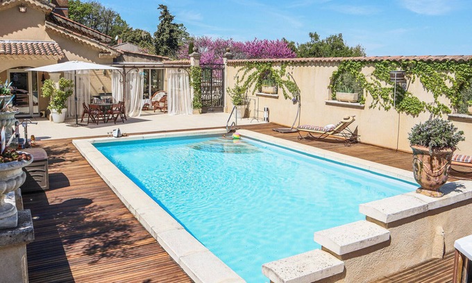 Vernegues House | Gorgeous home in Vernègues