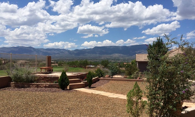 Verde Santa Fe House | Gorgeous Home With Golf Course And Mountain View Close To Sedona