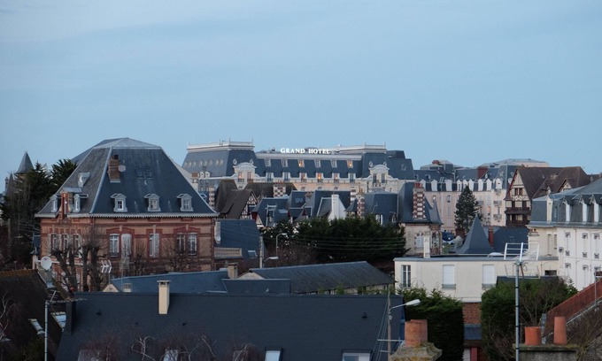Cabourg Apartment | Grand Hotel STUDIO CENTER - ALL INCLUSIVE