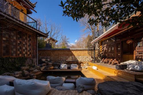 Baisha Old Town Hotel | GRAND JOLi贝尊琳卡客栈