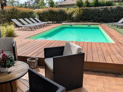 Biscarrosse Plage Villa | Grande maison landaise avec piscine privée, proche plage, pour 8 personnes à Biscarrosse - FR-1-319-398