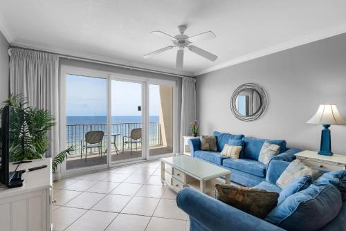 Long Beach Apartment | Grandview East 502