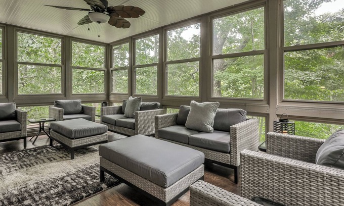 Big Canoe Cabin | Great Escape | Stylish, Spacious w/Gathering/Relaxing Areas for Fun | Memorable