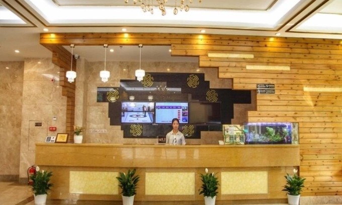 Xiangzhou District Hotel | GreenTree Inn Zhuhai Light Rail Pearl Station Express Hotel