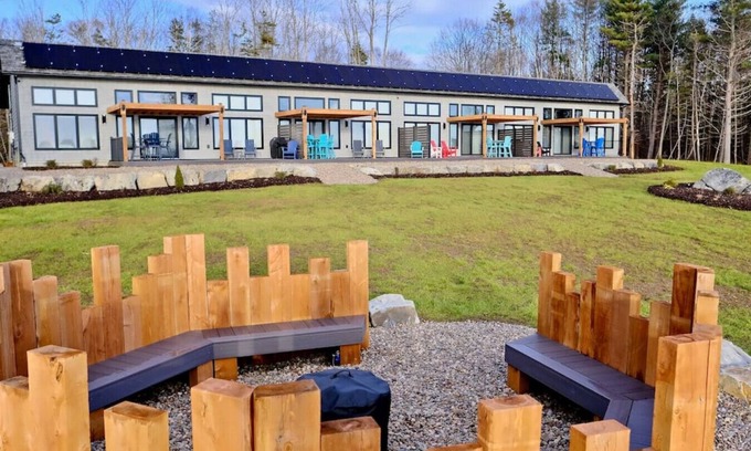 Brooklyn House | Grey Stone Oceanfront Villa