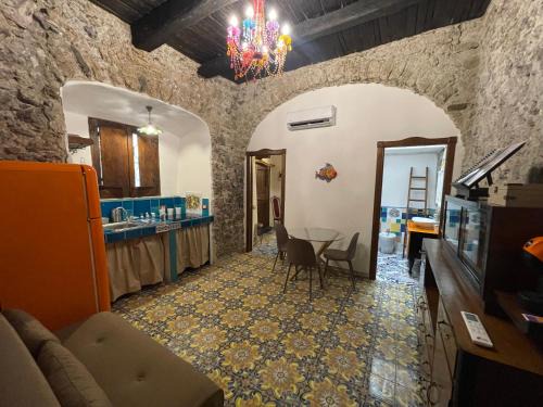 Rione Duomo Apartment | Grotta degli Arechi - Casa Vacanze